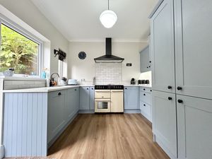 Photo 10- click for photo gallery